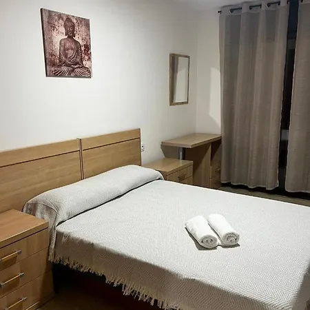 Central Apartment 아파트 료렛 드 마르