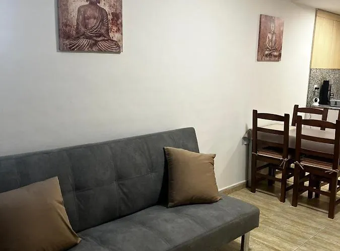 アパート Central Apartment